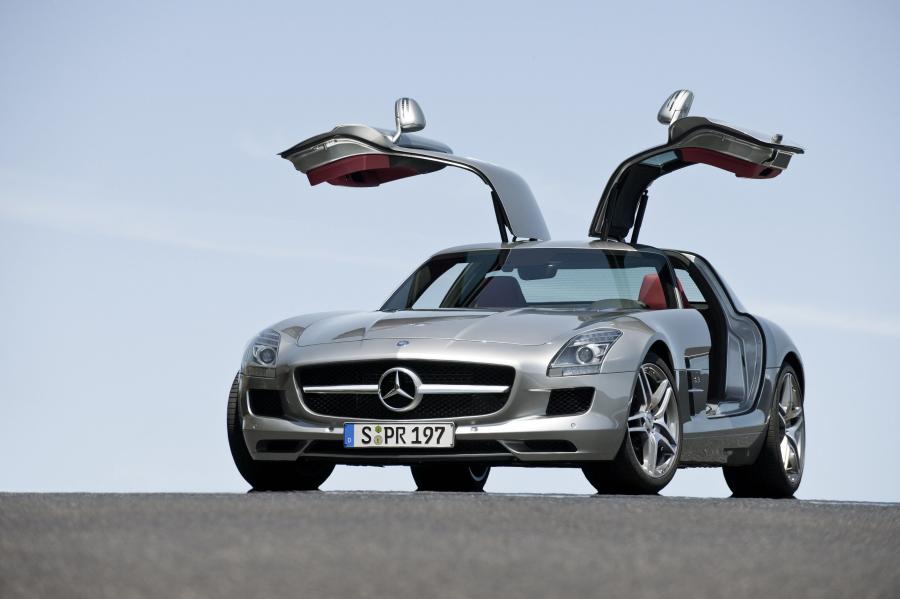  Mercedes-Benz SLS AMG 2010 года  (фото 235 из 526)